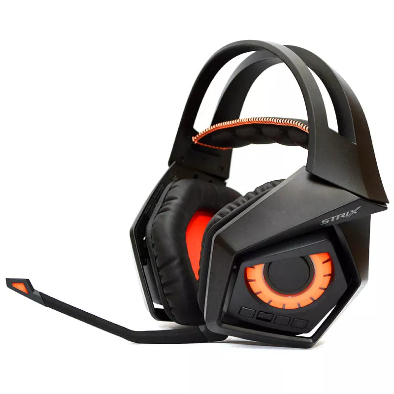 Wireless gaming headset