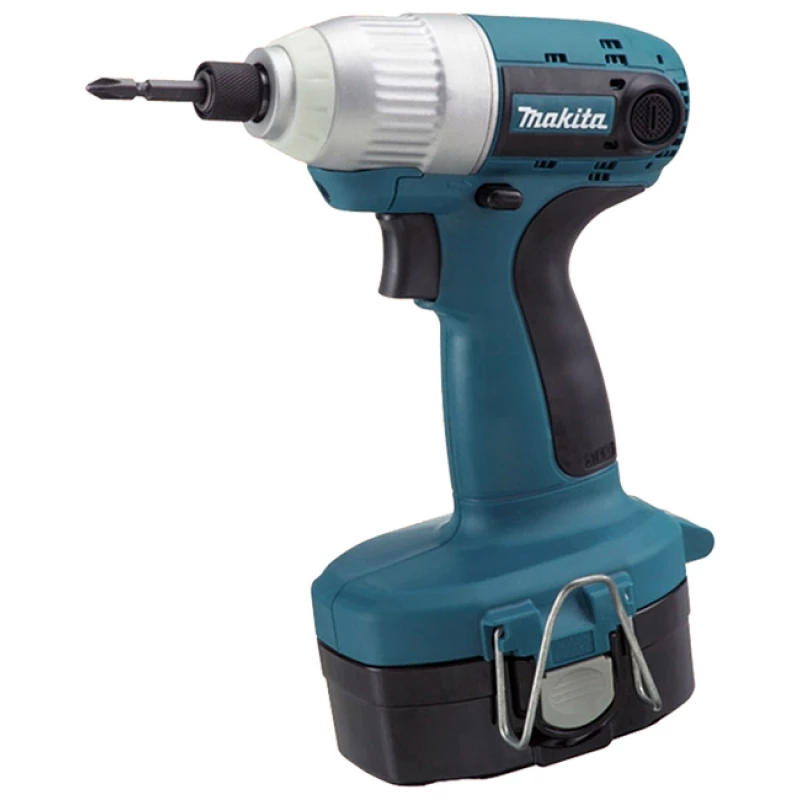 Аккумуляторный шуруповерт MAKITA 6936FDWDE