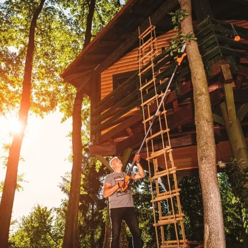 Fierastrau electric cu lant Villager VCPS 0820