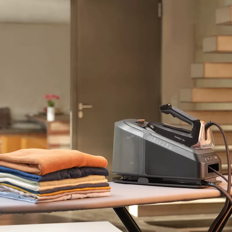 Fier de calcat BRAUN IRONING SYSTEM  IS 7286BK SS