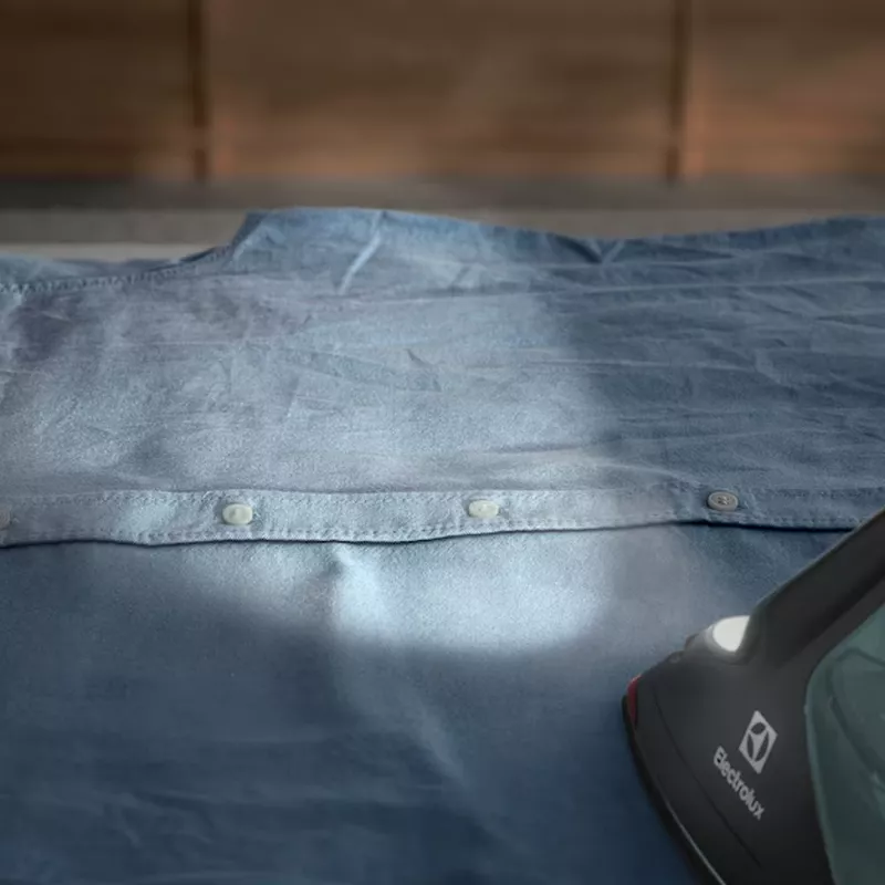 Fier de calcat ELECTROLUX IRONING SYSTEM  E8ST2-8OG