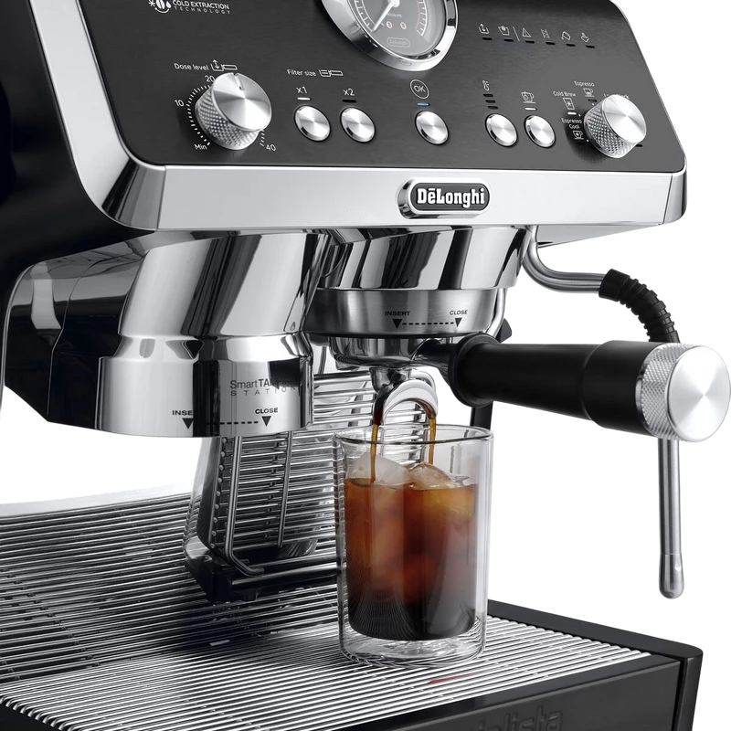 Aparat de cafea Delonghi COFFEE MAKER ESPRESSO  EC 9555 BK